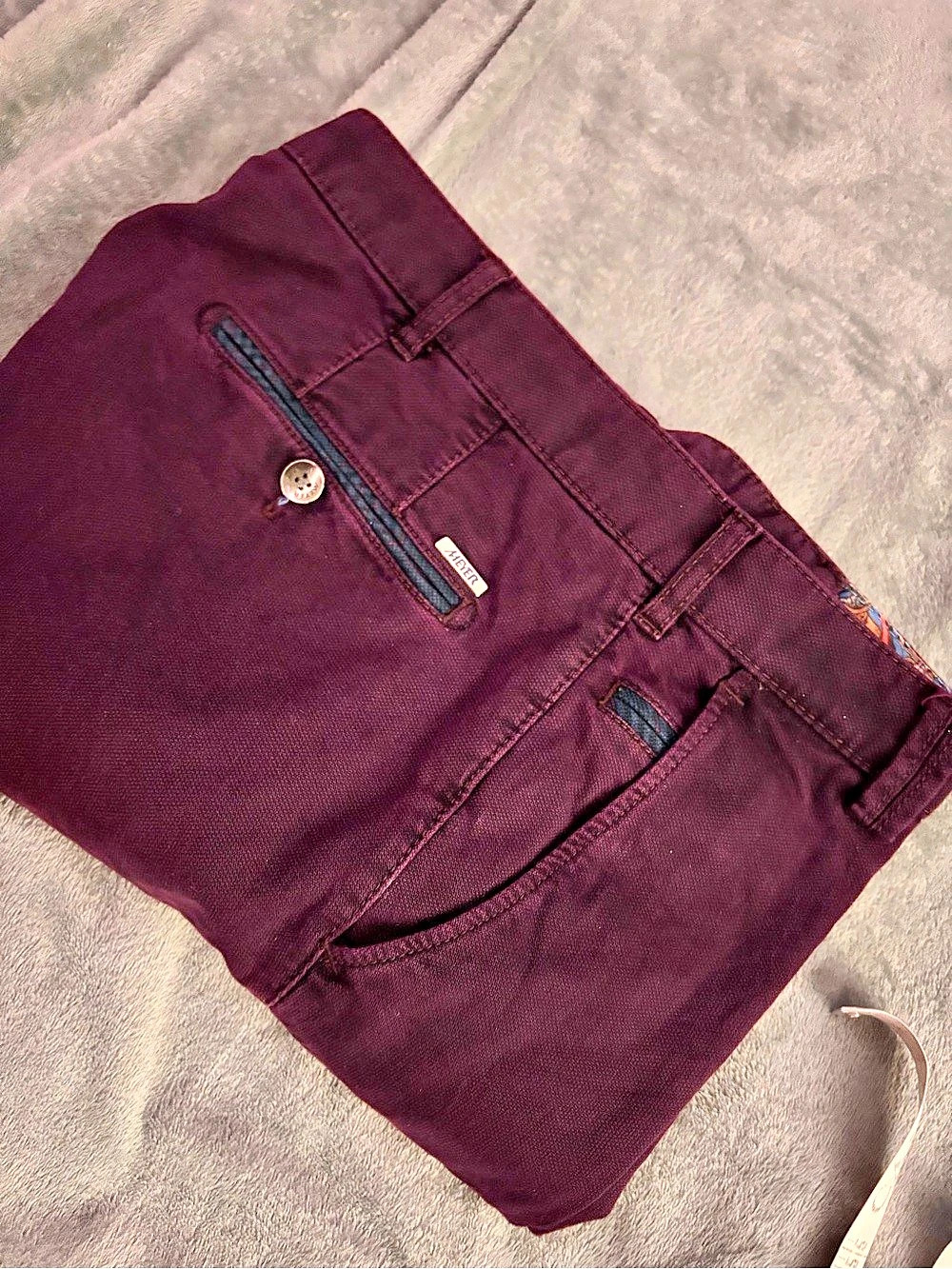 34x29 Meyer burgundy coloured men’s chinos